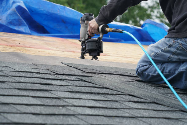 Best Flat Roof Repair Services  in Woodlake, VA